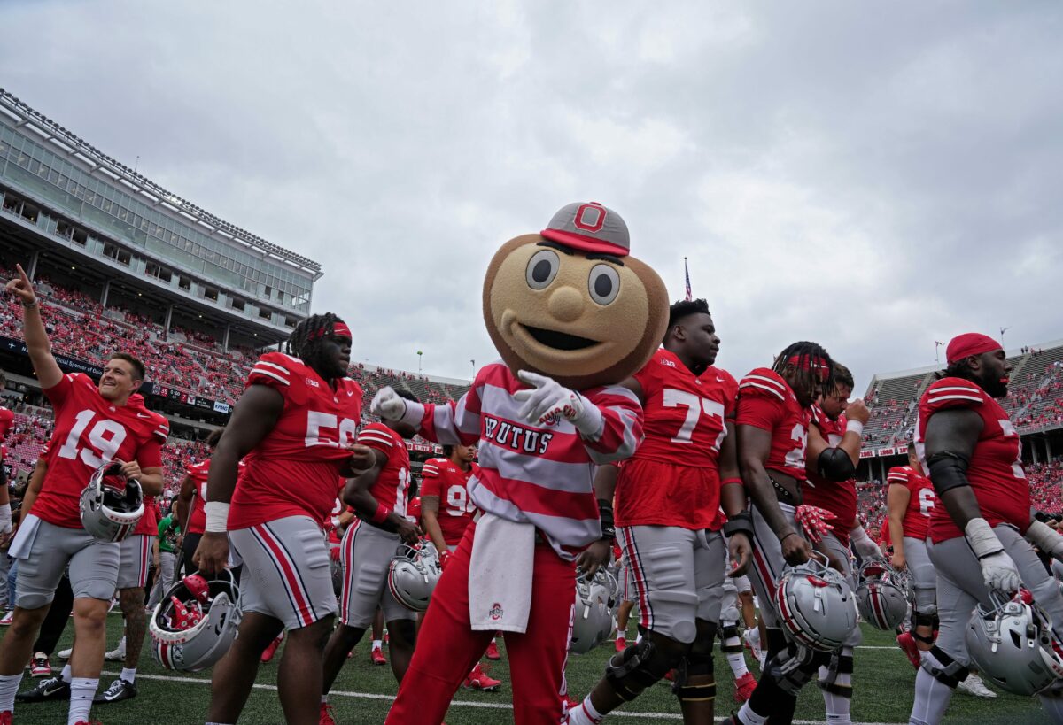 First look: Western Kentucky at Ohio State odds and lines