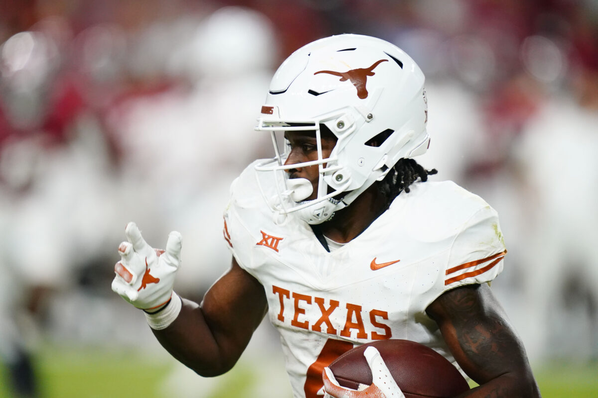 Texas RB Cedric Baxter will be a game-time decision vs. Wyoming