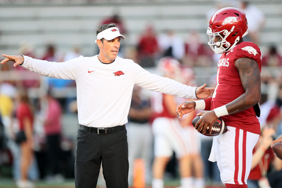 Arkansas’ biggest problem? It isn’t the O-line or any coaches