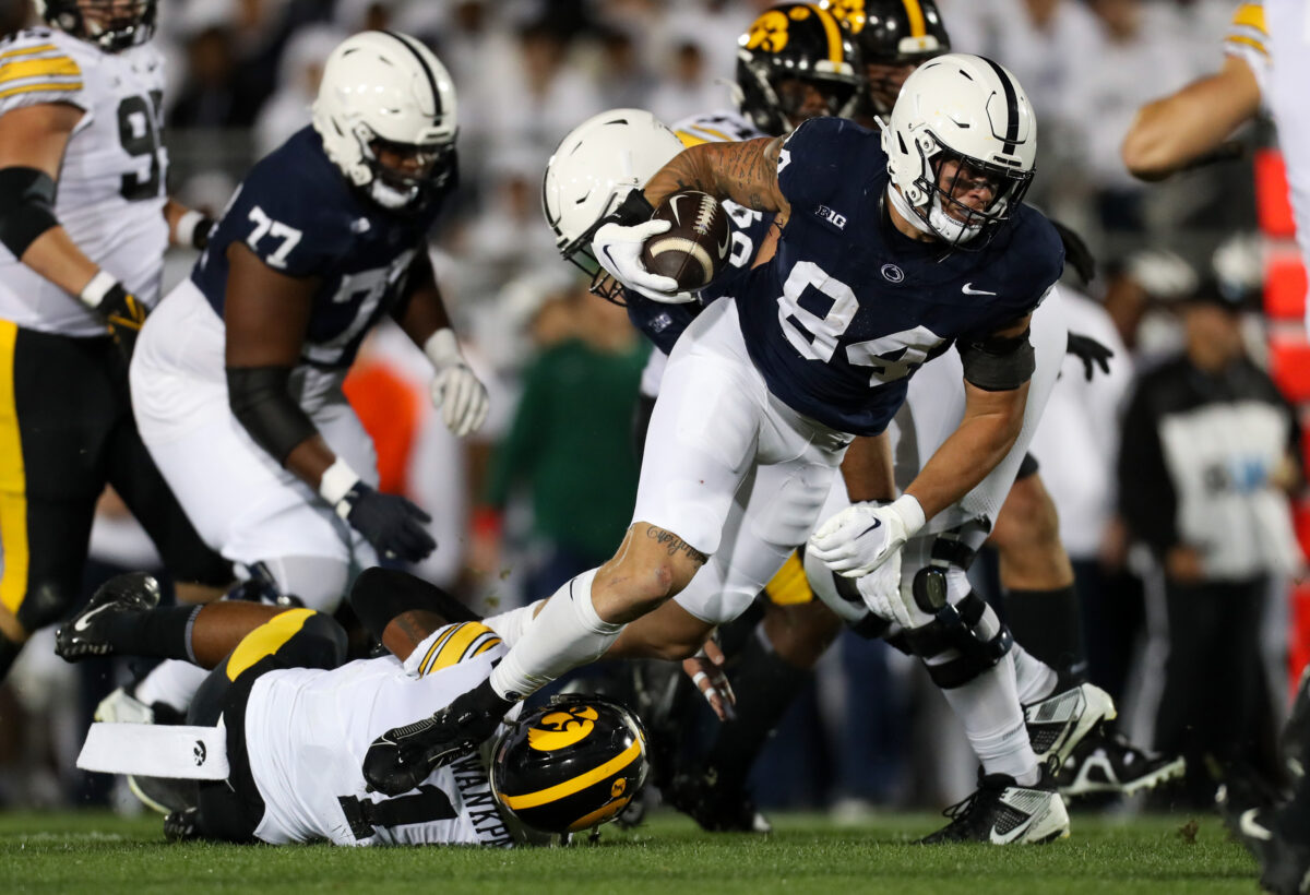 Best photos from Penn State’s shutout of Iowa in Week 4