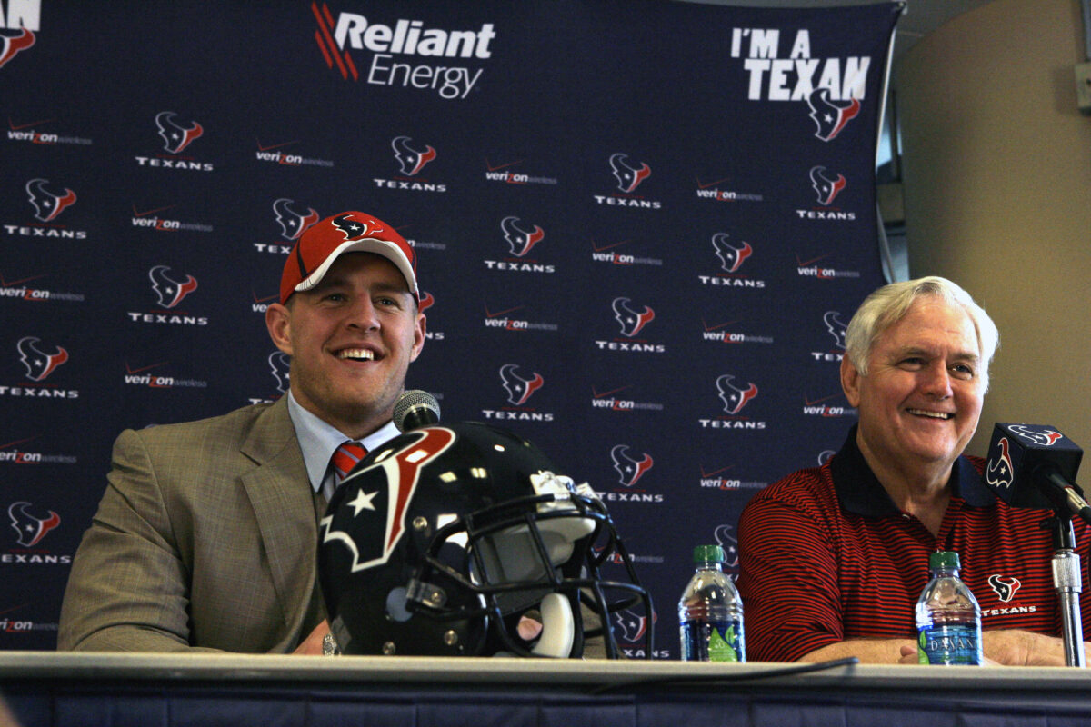 J.J. Watt discusses Wade Phillips and the Power of Experience