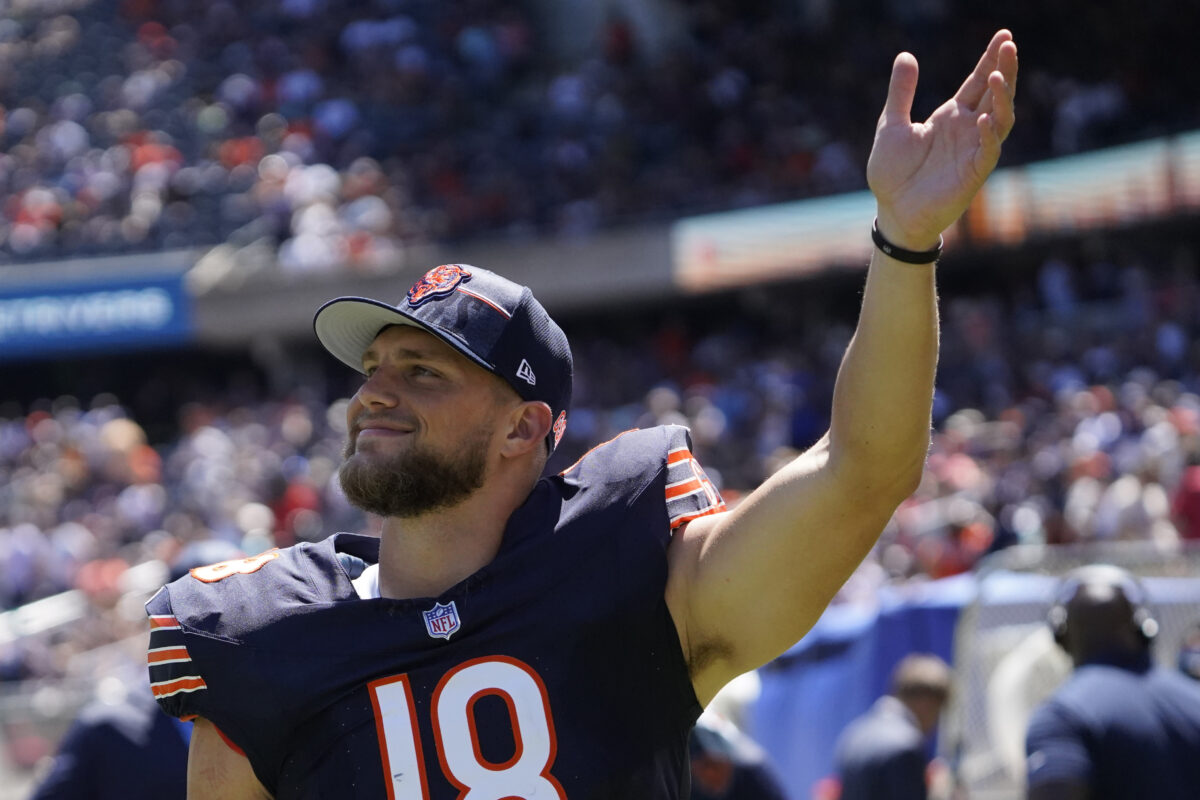 Bears TE Robert Tonyan now questionable for Sunday’s game vs. Packers