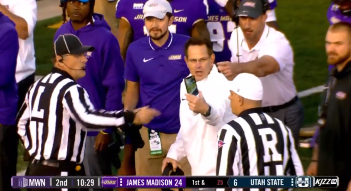 James Madison’s coaches used a smartphone photo to try and convince refs to overturn a touchdown call