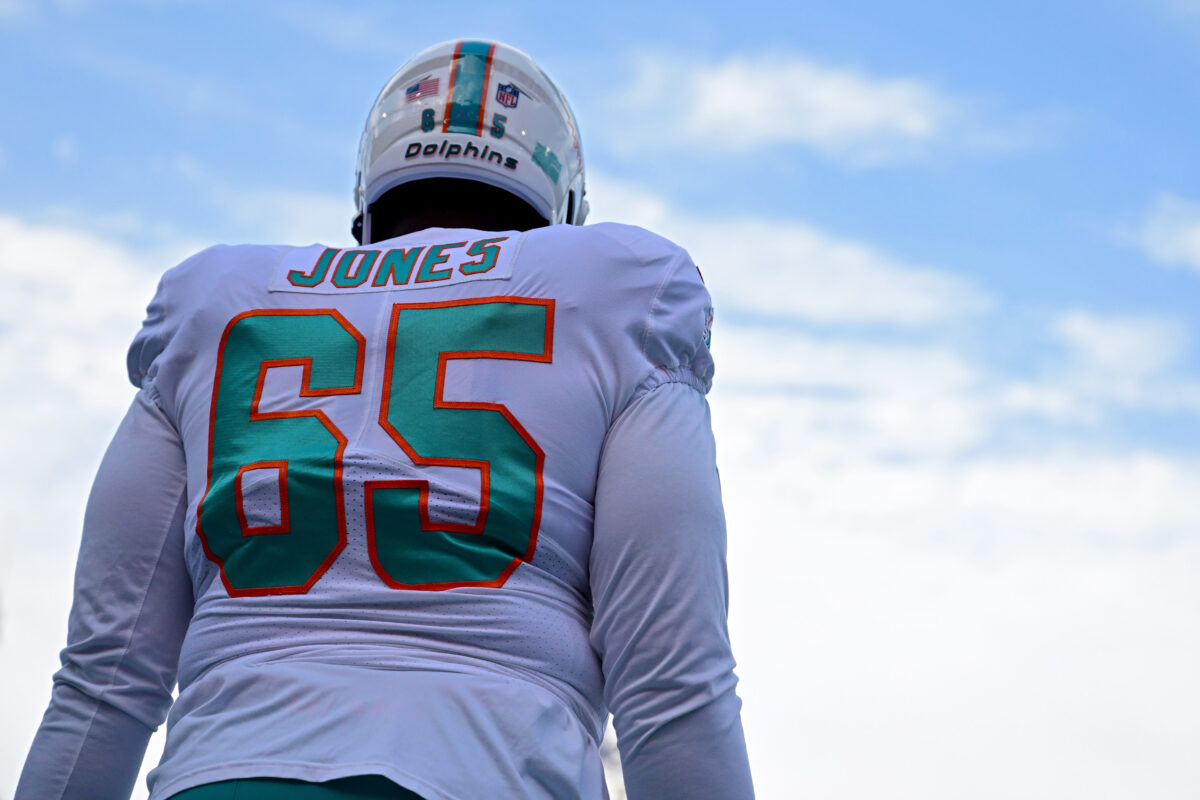 Dolphins activate OL, elevate TE for battle with Panthers