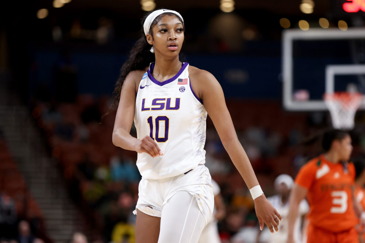 BREAKING: LSU women’s basketball ranks No. 1 in both preseason polls for first time