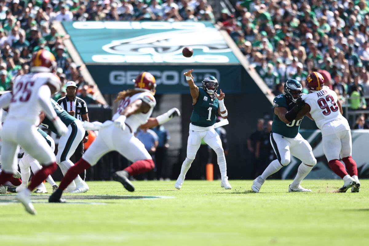 Takeaways, highlights from first half of Eagles’ Week 4 matchup vs. Commanders