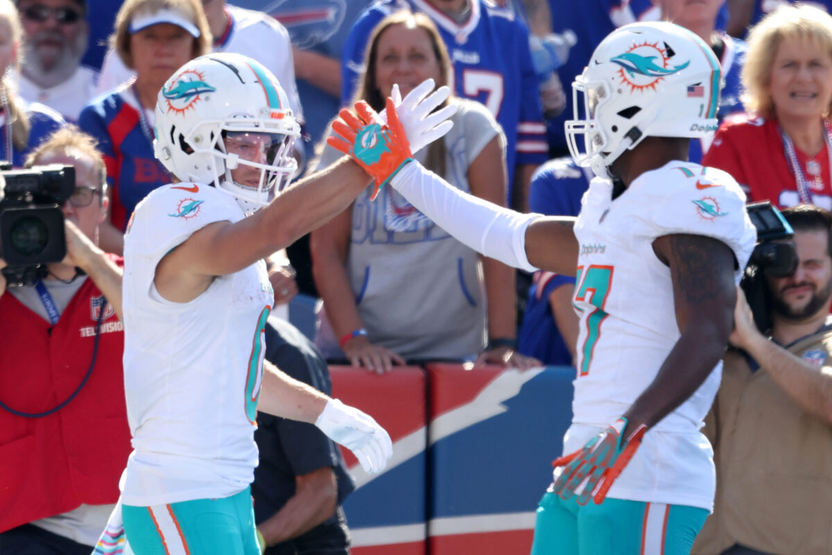 Best photos from Dolphins’ 48-20 loss to the Bills