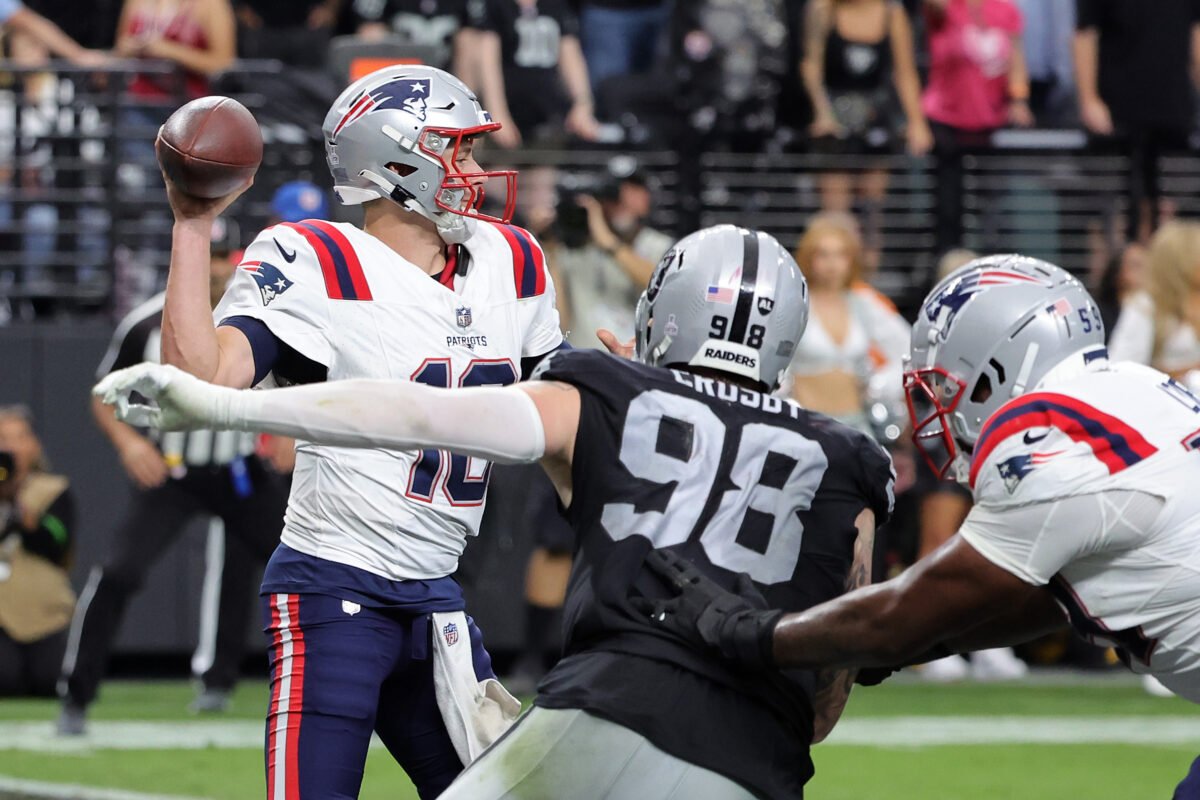 Studs and duds from Patriots’ crushing 21-17 loss to Raiders