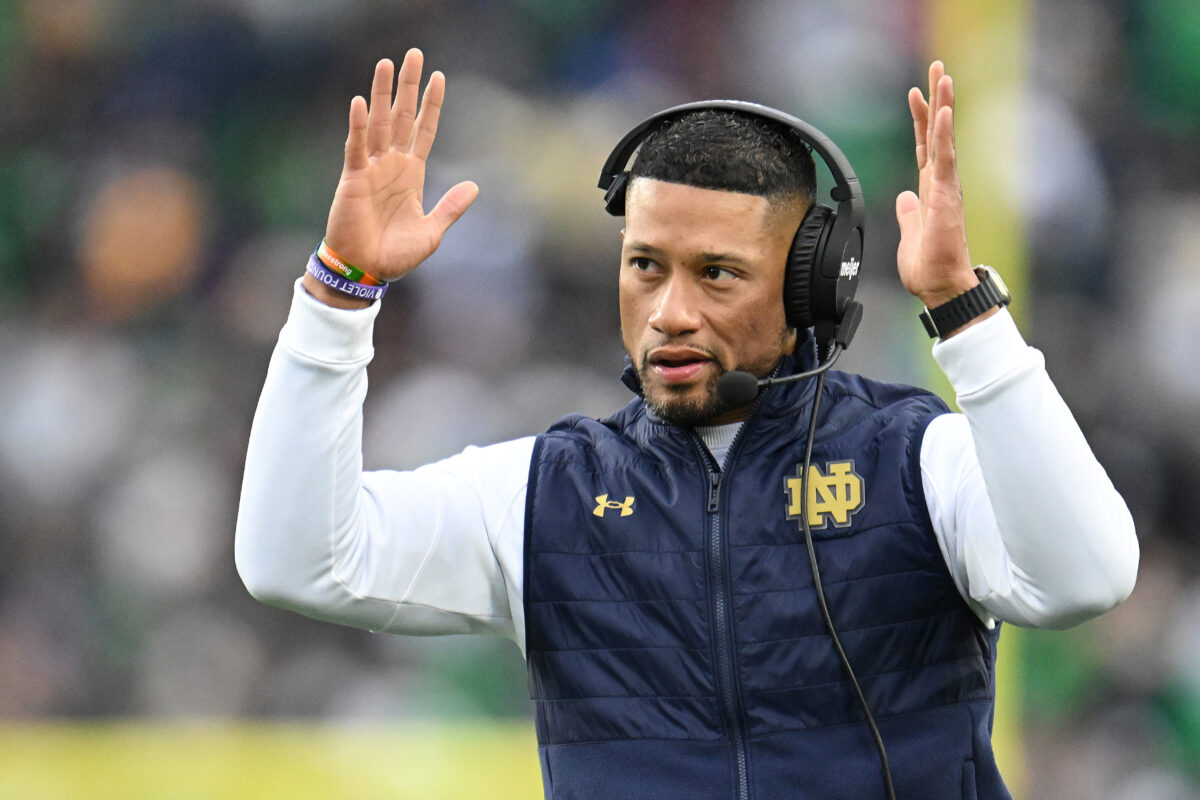 Notre Dame football makes another move up the latest US LBM Coaches Poll