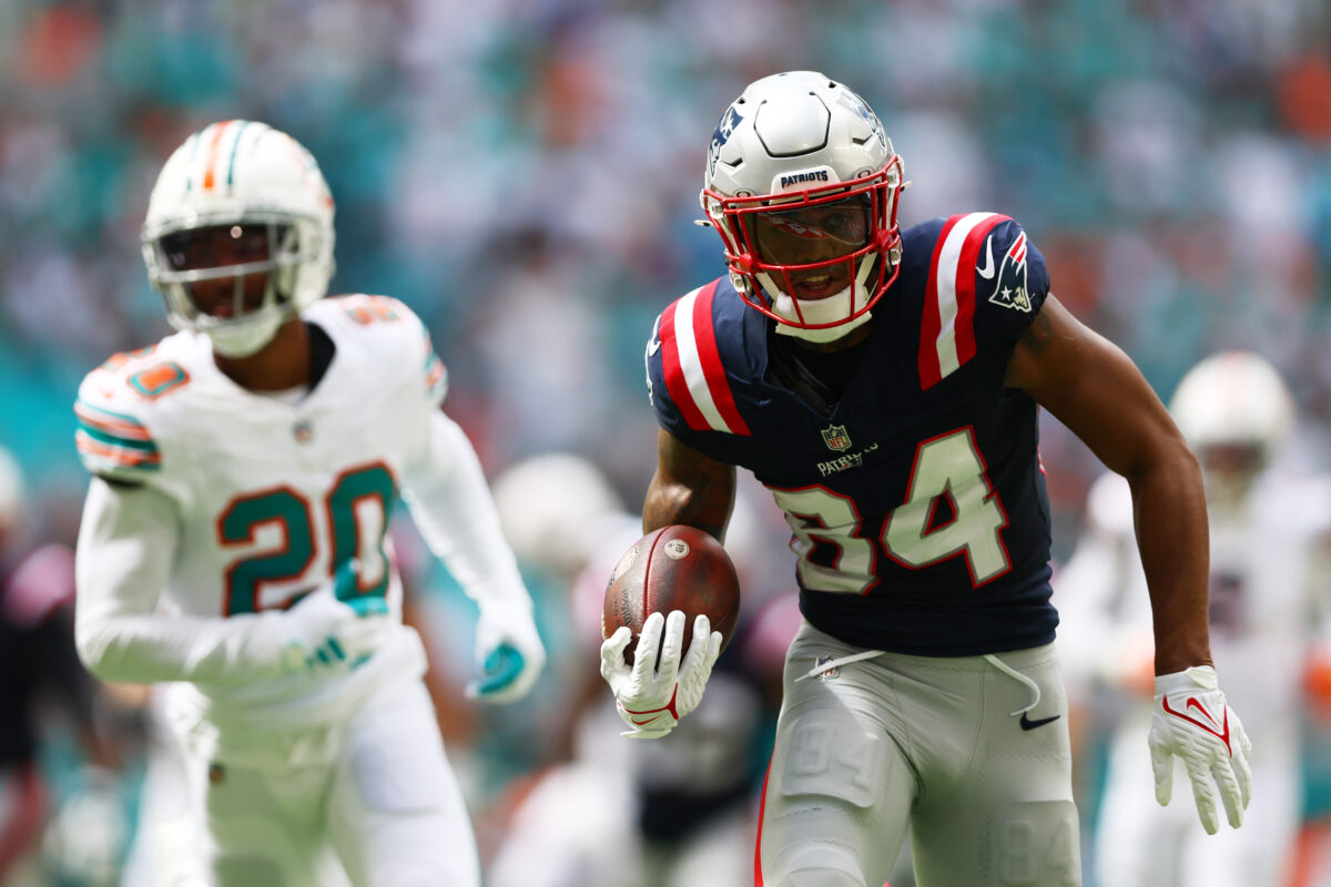 Patriots Twitter growing restless after 31-17 loss to Dolphins