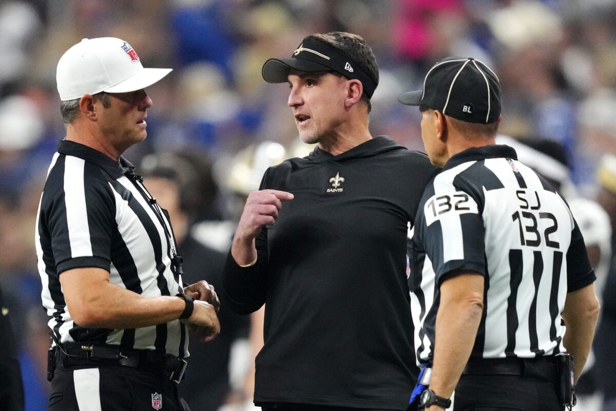 Dennis Allen now 0-for-3 on coach’s challenges, has yet to get a call overturned in 2023
