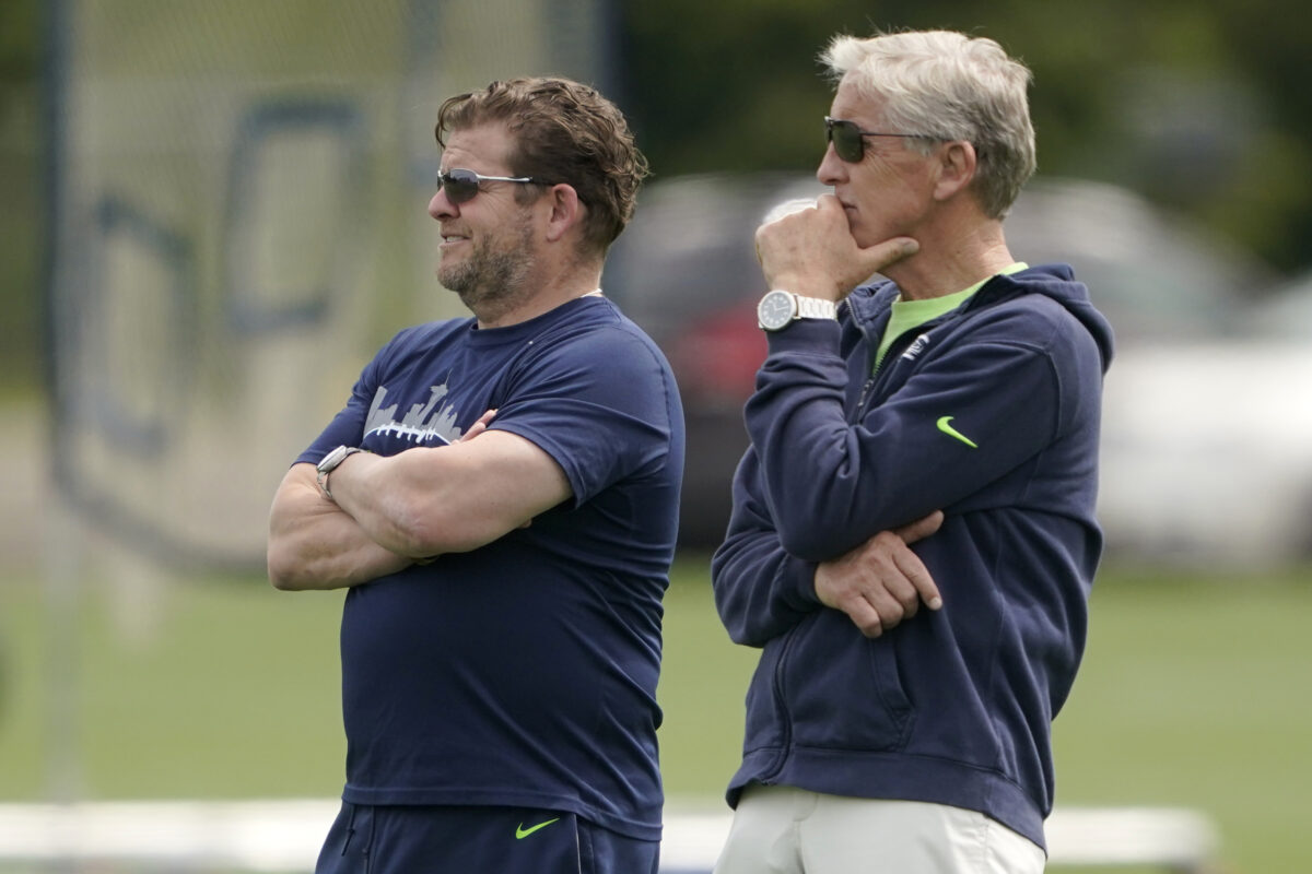 Analysis: Seahawks should follow example of Friday trades by 49ers, Dolphins