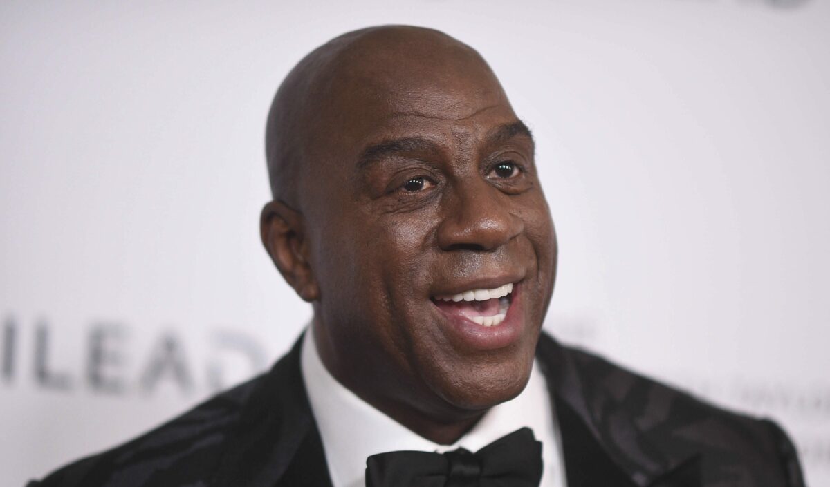 Magic Johnson delivers a surprisingly scathing Commanders criticism after blowout loss to Bears