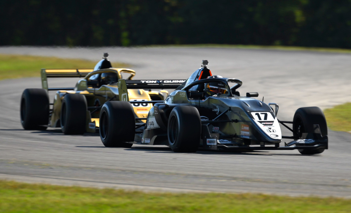 Hedge wins first two FR Americas races at VIR
