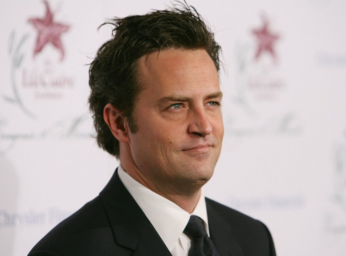 Fans pay tribute to Friends star Matthew Perry, who has reportedly died at 54