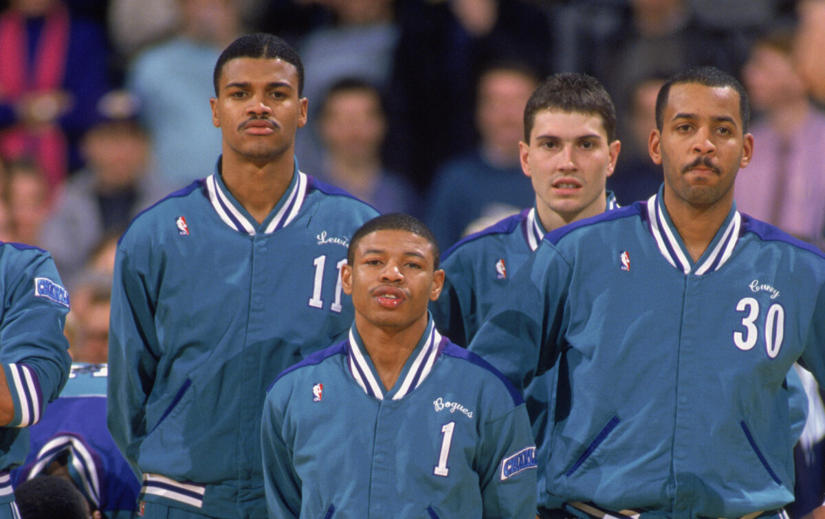 LOOK: Muggsy Bogues next to regular NBA players