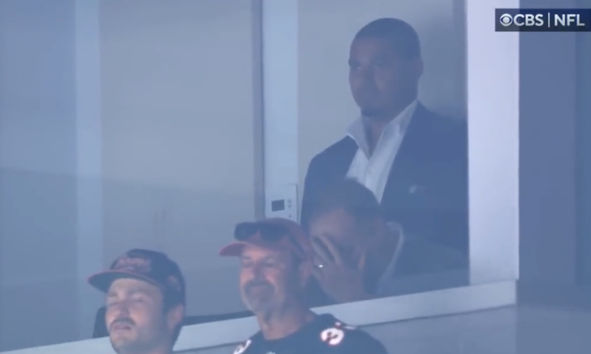 The Bears’ disastrous season was summed up in one hilarious before-and-after video