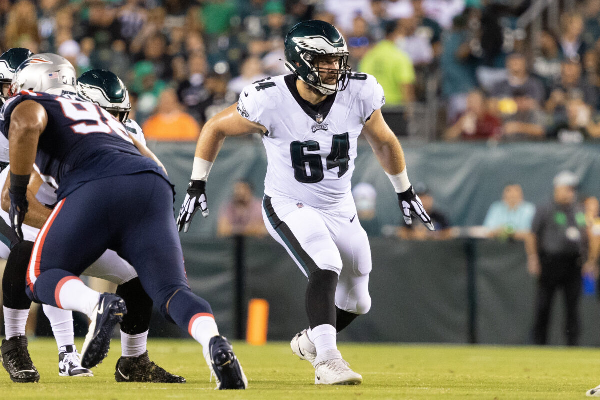 Panthers sign OL Brett Toth from the Eagles’ practice squad to their active roster