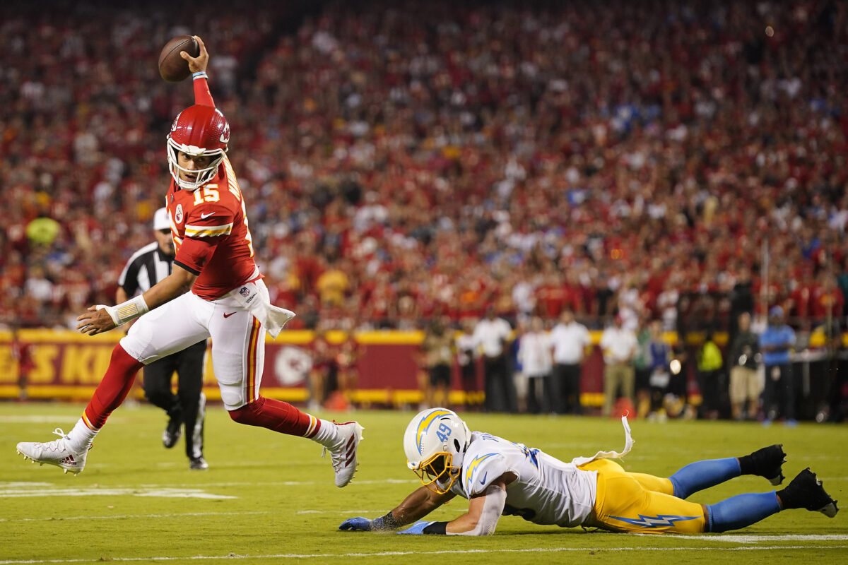 5 best prop bets for Chiefs’ Week 7 matchup vs. Chargers