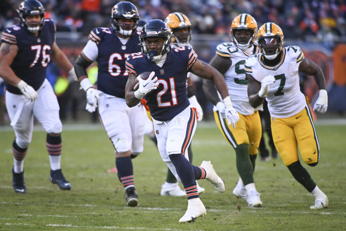 Bears sign RB off Dolphins practice squad