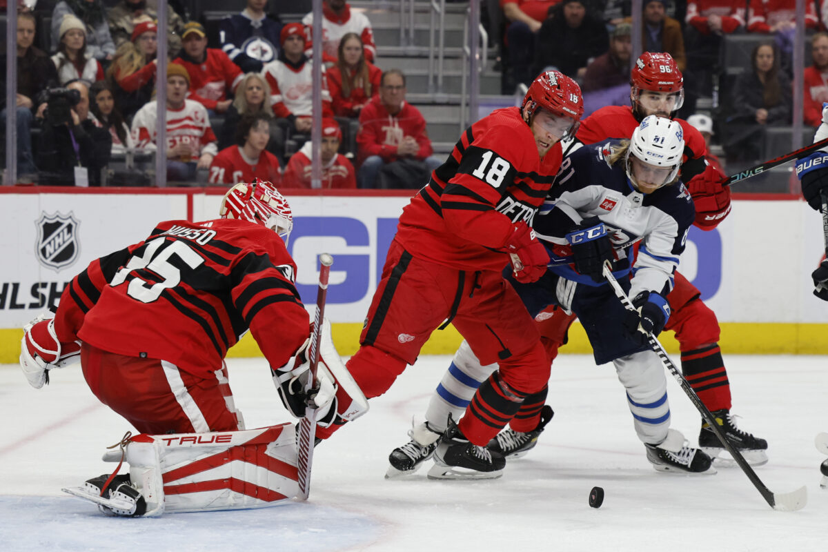 Winnipeg Jets at Detroit Red Wings odds, picks and predictions