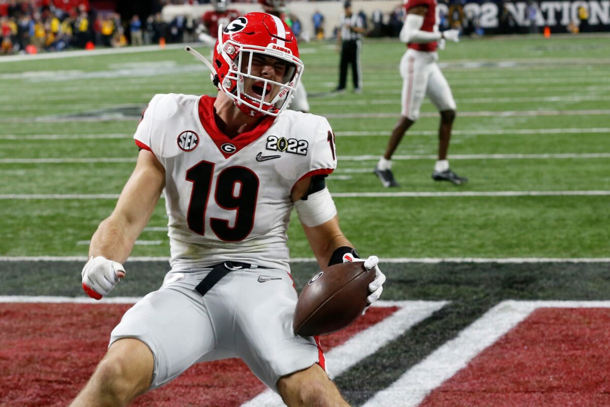 Patriots select playmaking tight end in ESPN’s latest mock draft
