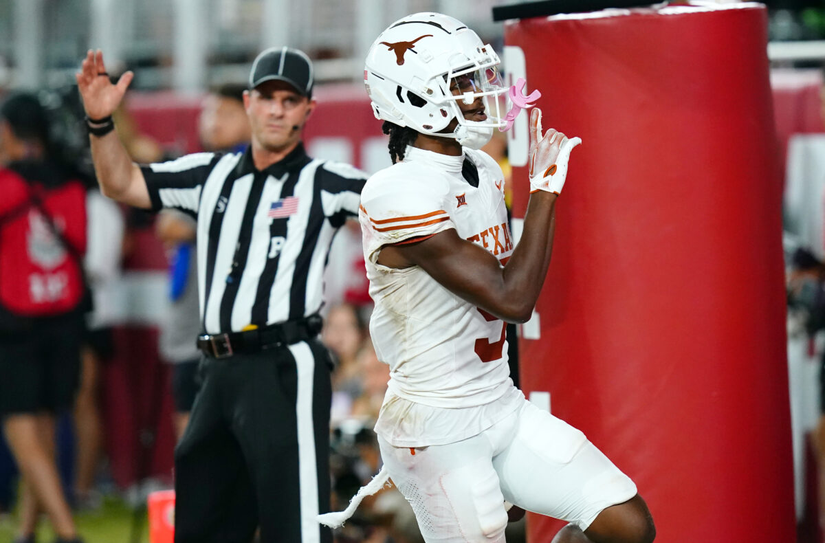 Texas WR Adonai Mitchell projected in first round of PFF’s 2024 NFL mock draft