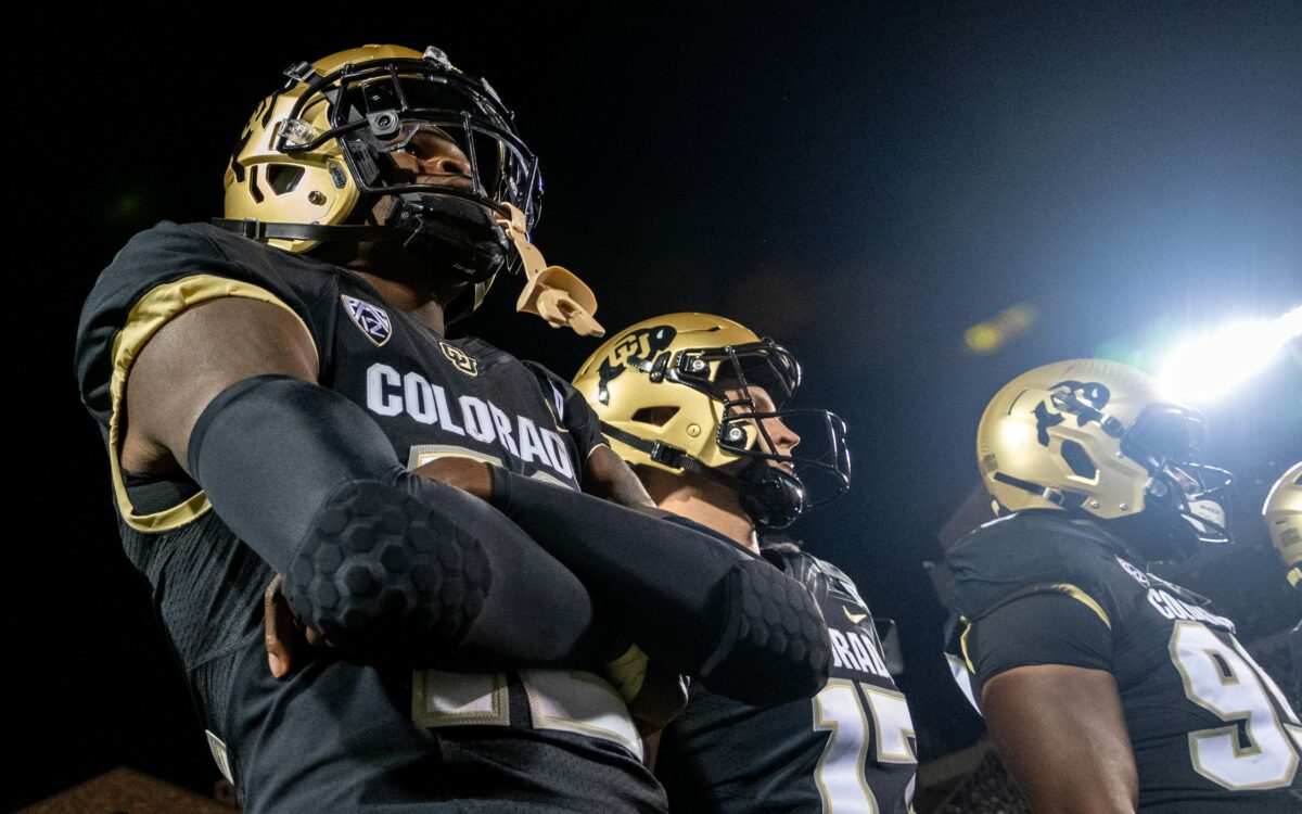 Social media reacts to Travis Hunter returning from injury for Colorado-Stanford
