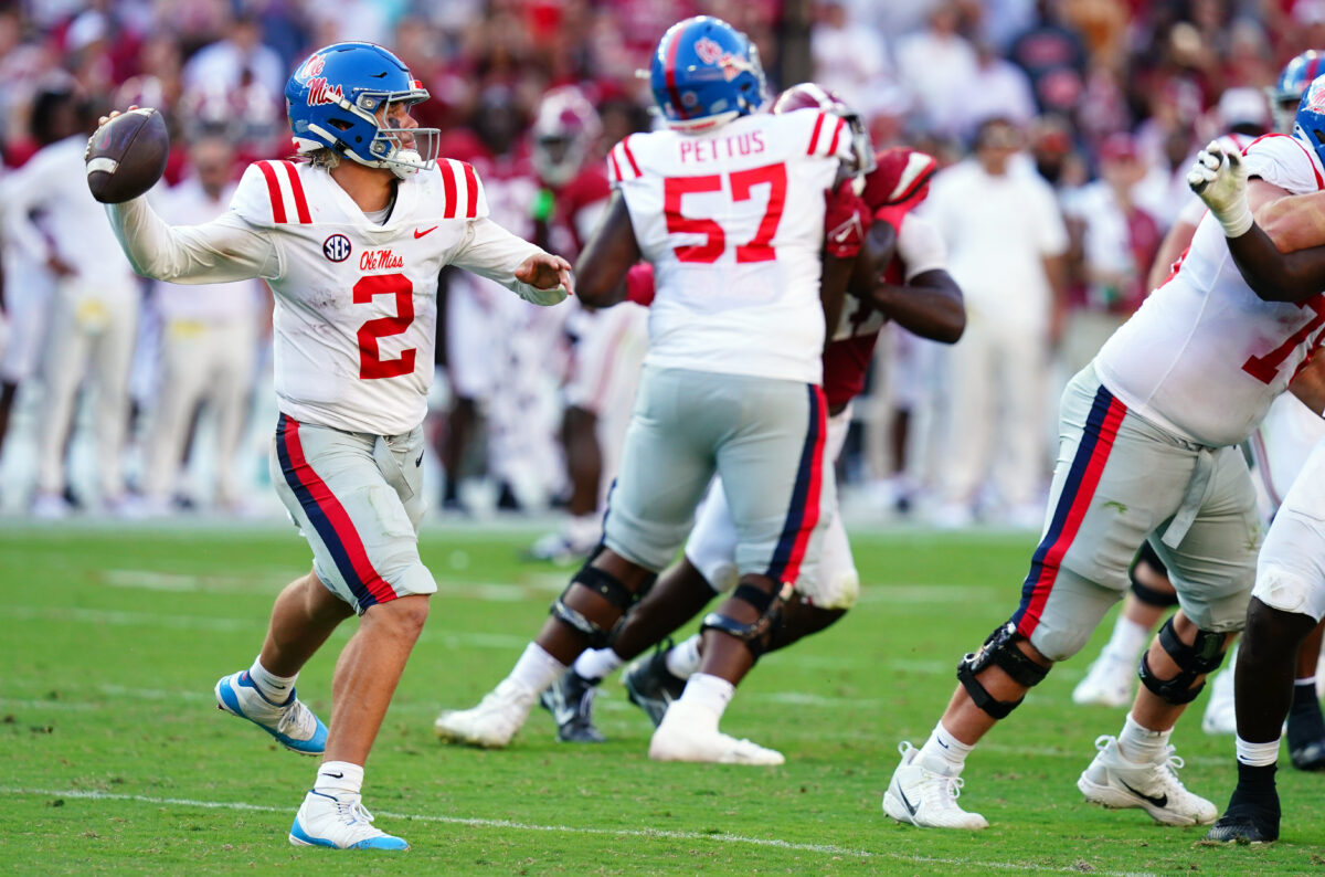 Ole Miss comes into Arkansas game with momentum