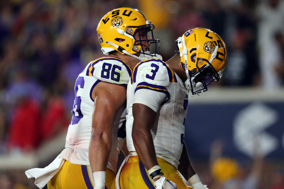 LSU free-falling in USA TODAY Sports college football re-rank after loss to Ole Miss