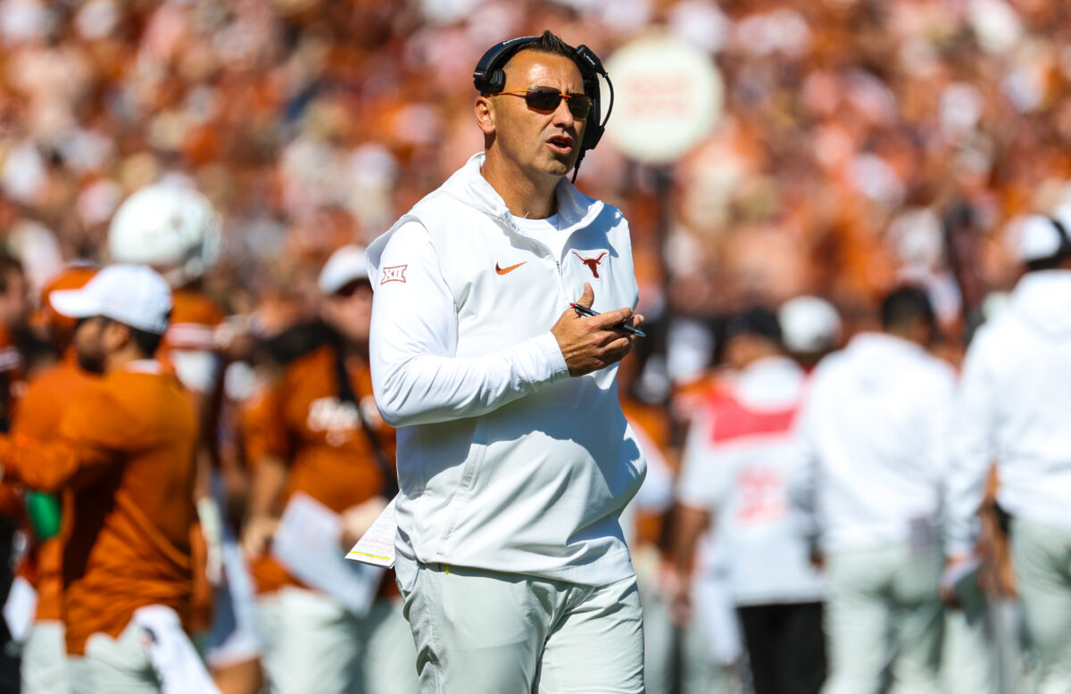 Early odds released for No. 8 Texas at Houston