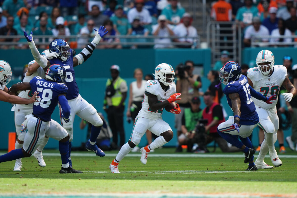 Dolphins rookie RB De’Von Achane to miss Week 7 matchup vs. Eagles with knee injury