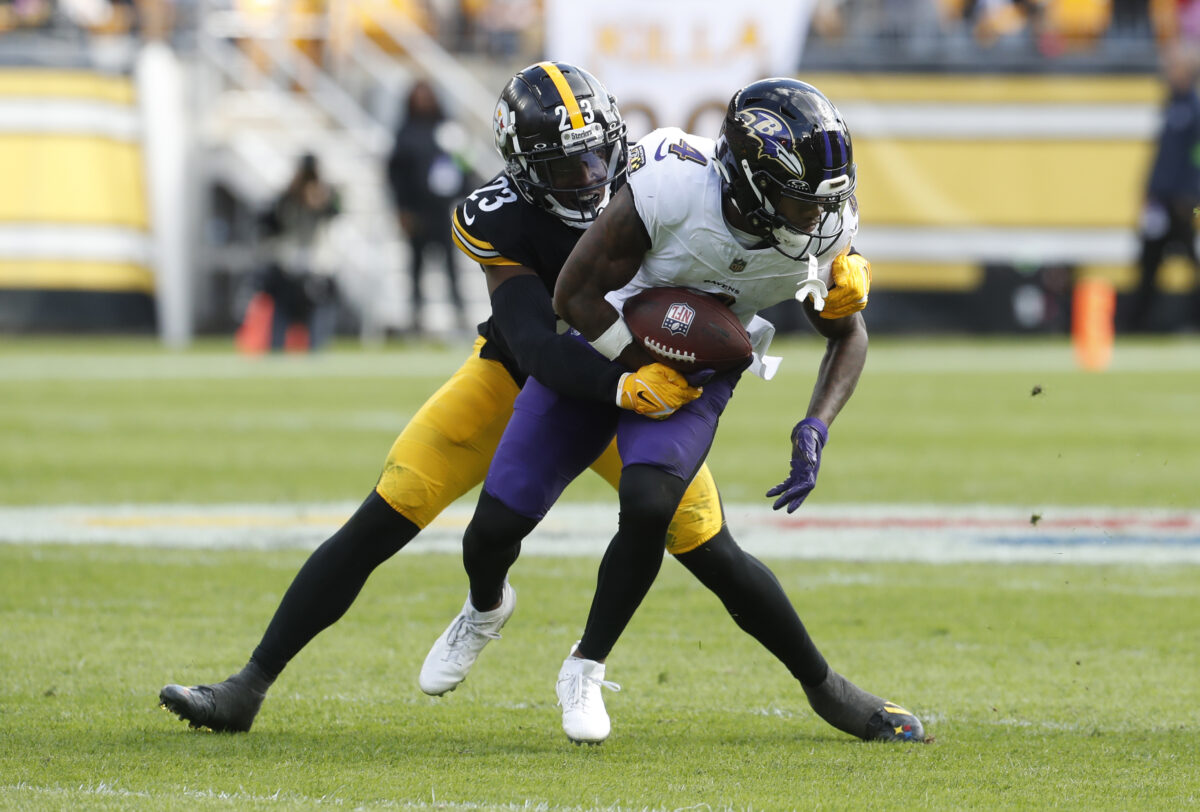 Ravens rookie Zay Flowers makes Steeler LB Cole Holcomb look silly