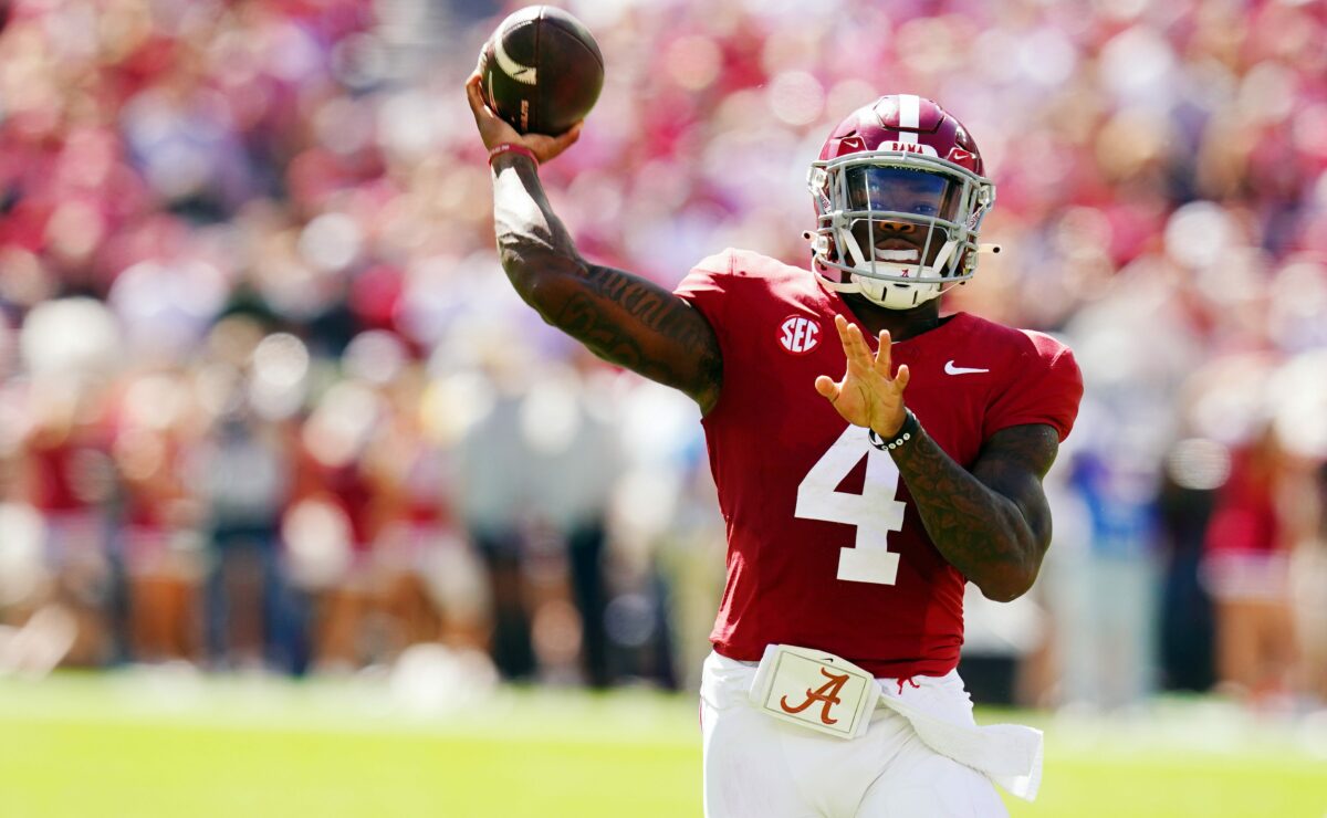 Tennessee at Alabama odds, picks and predictions