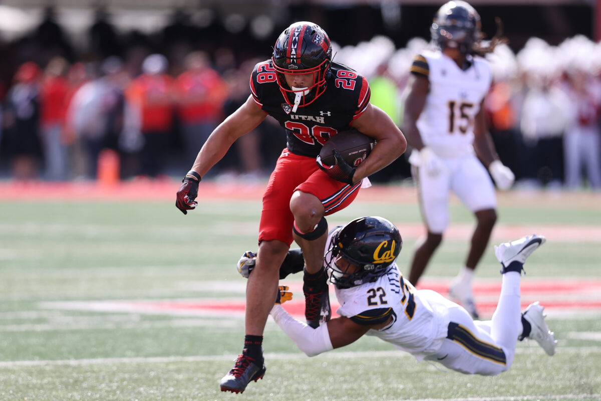 Utah safety Sione Vaki breaks 72-yard TD run out of wildcat formation