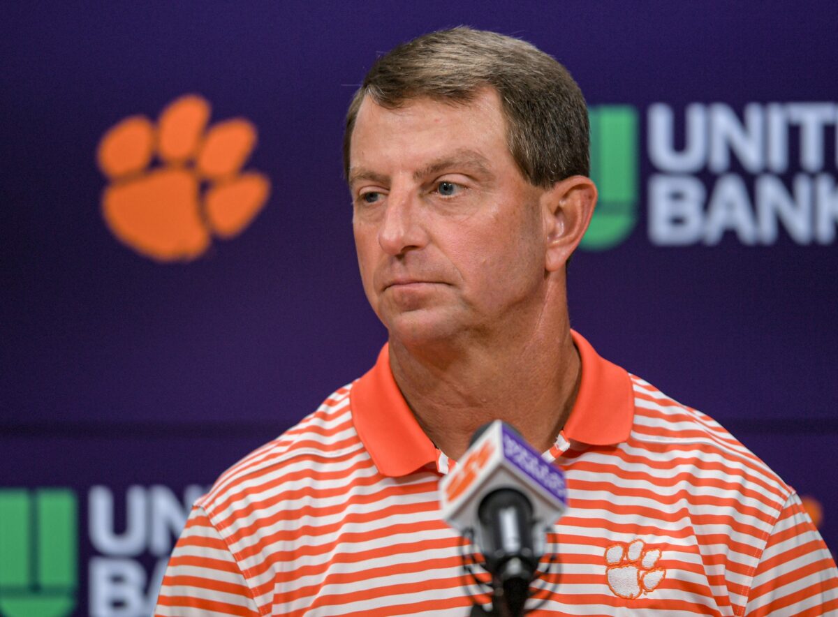 Swinney on Clemson’s final play against Miami: ‘No, it was a handoff. 100 percent, and we didn’t hand it off’