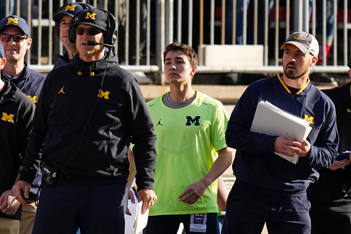 Report: University of Michigan staffer purchased tickets to Oregon game in 2022