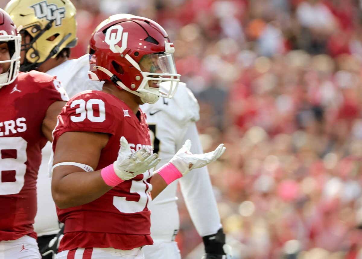 3 Stars of the Game: Defensive end duo plays inspired ball in Sooners win
