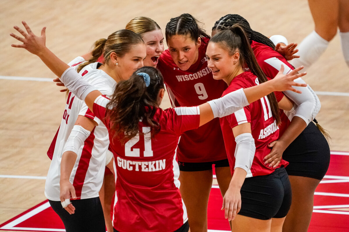 Badgers Volleyball team shatters TV record