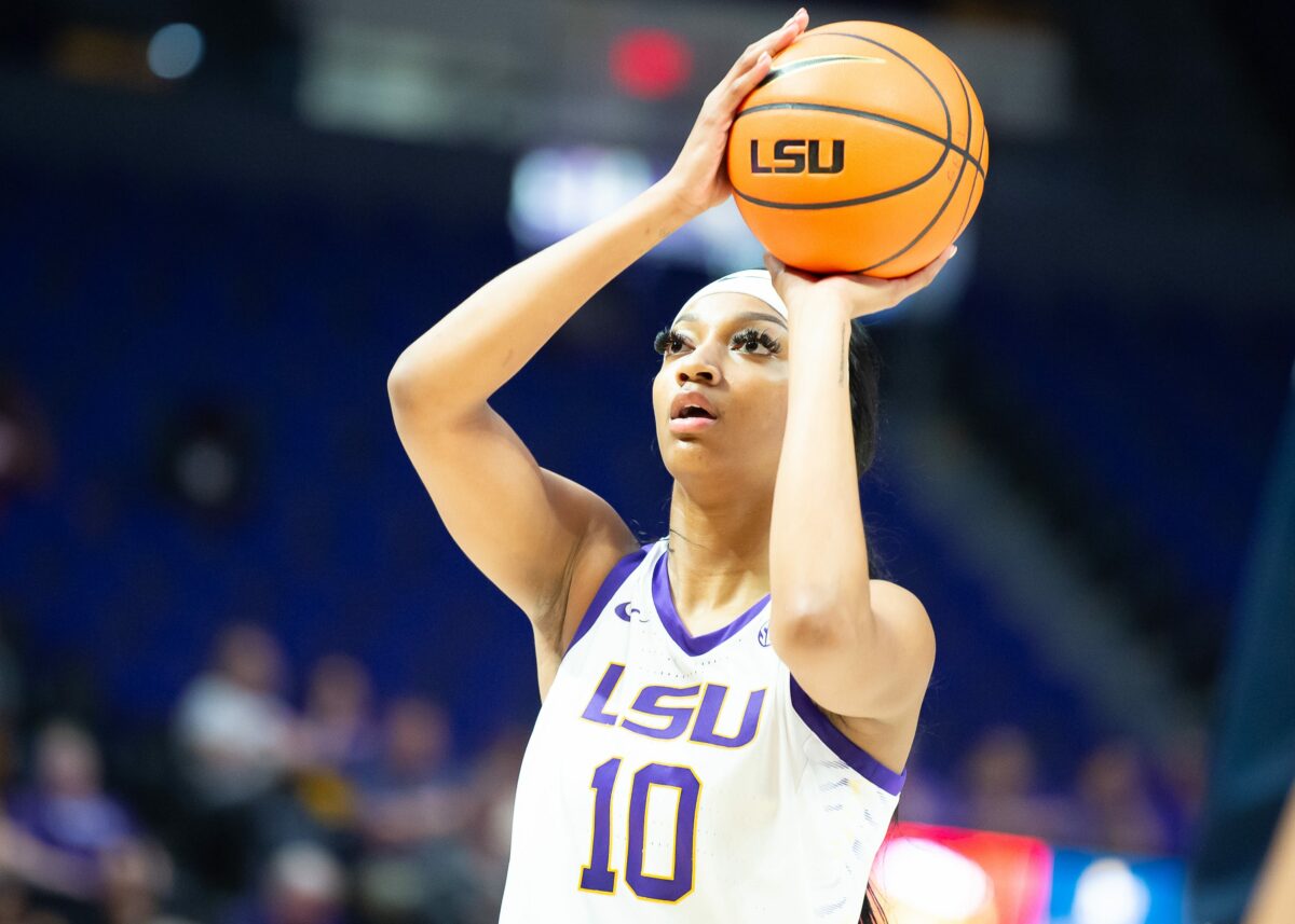 LSU women’s basketball routs East Texas Baptist in exhibition to kick off 2023-24 season