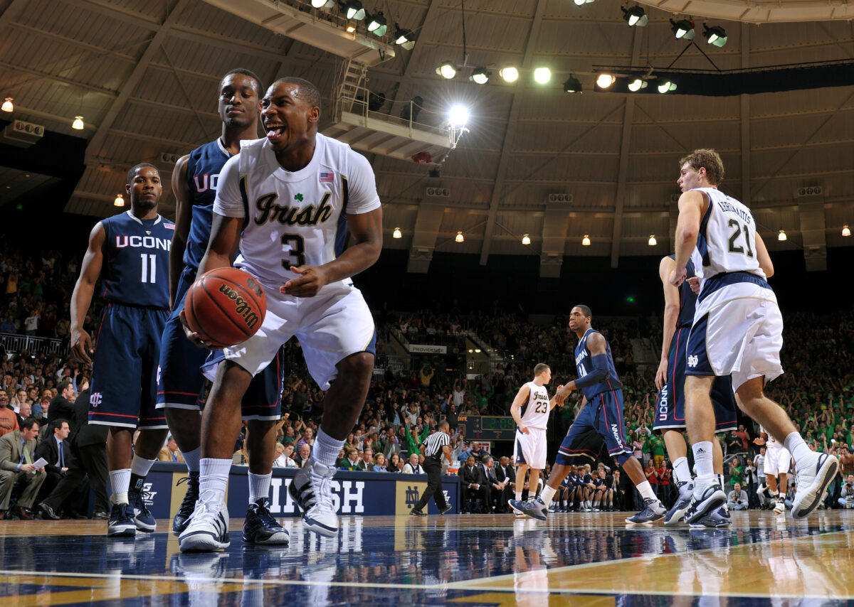 Watch: Notre Dame gets big win over UConn in 2010