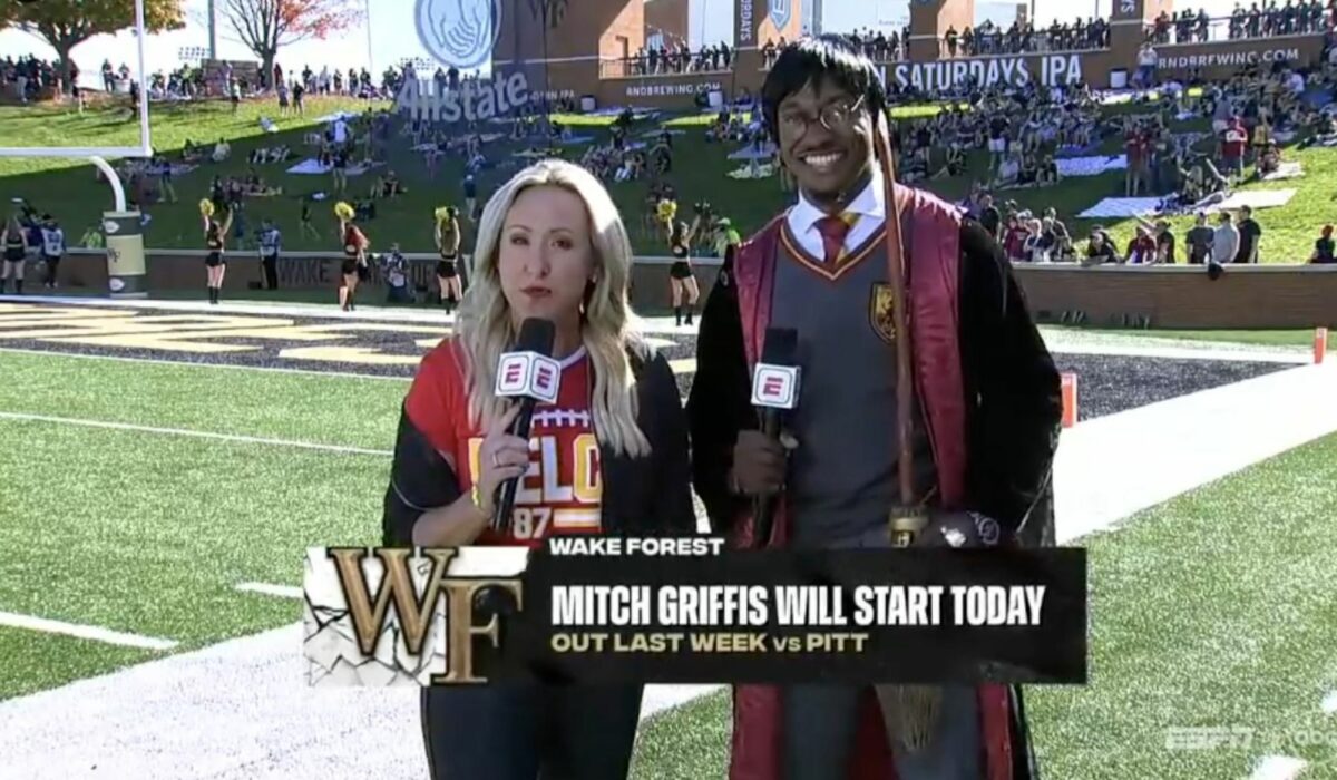 Robert Griffin III brilliantly dressed up like Harry Potter for Florida State vs. Wake Forest