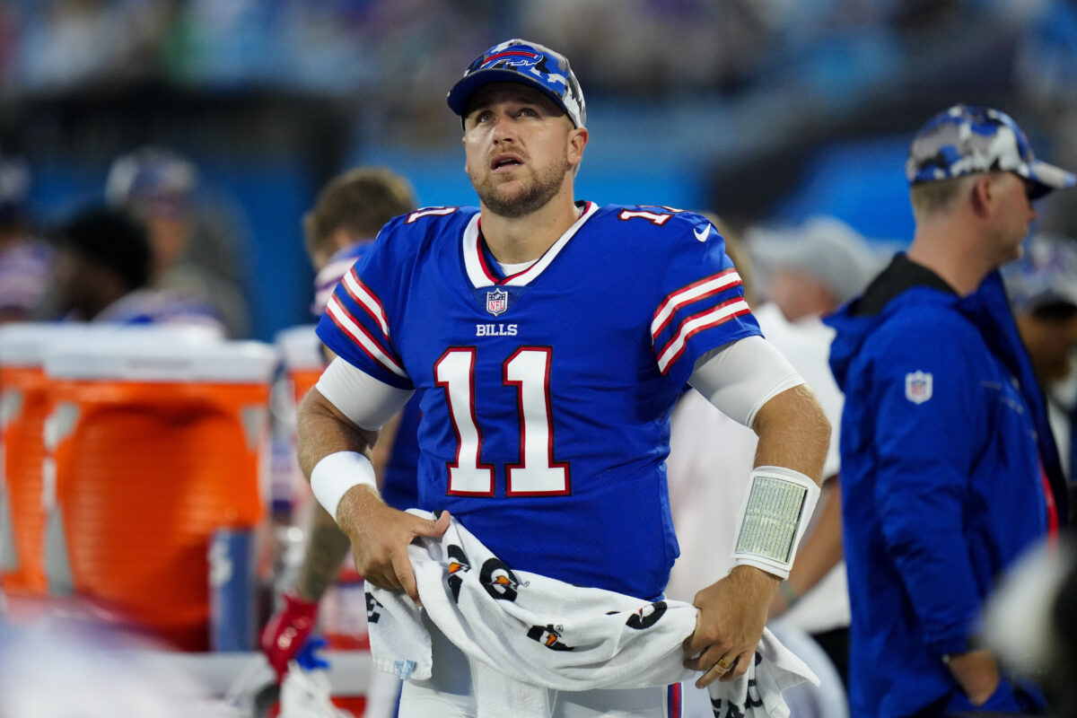 Former Bills QB Matt Barkley lands on Giants’ 53-man roster