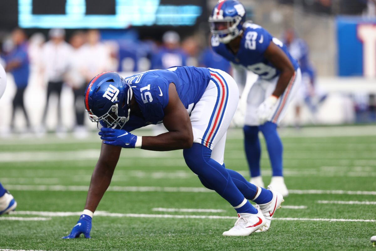 Giants activate Azeez Ojulari from IR, elevate 2 from practice squad
