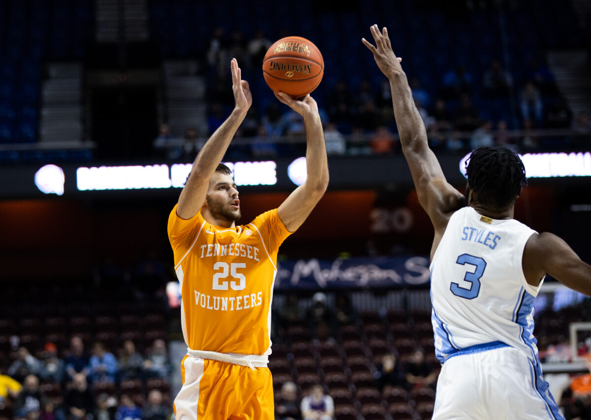 How to watch Tennessee-North Carolina basketball game