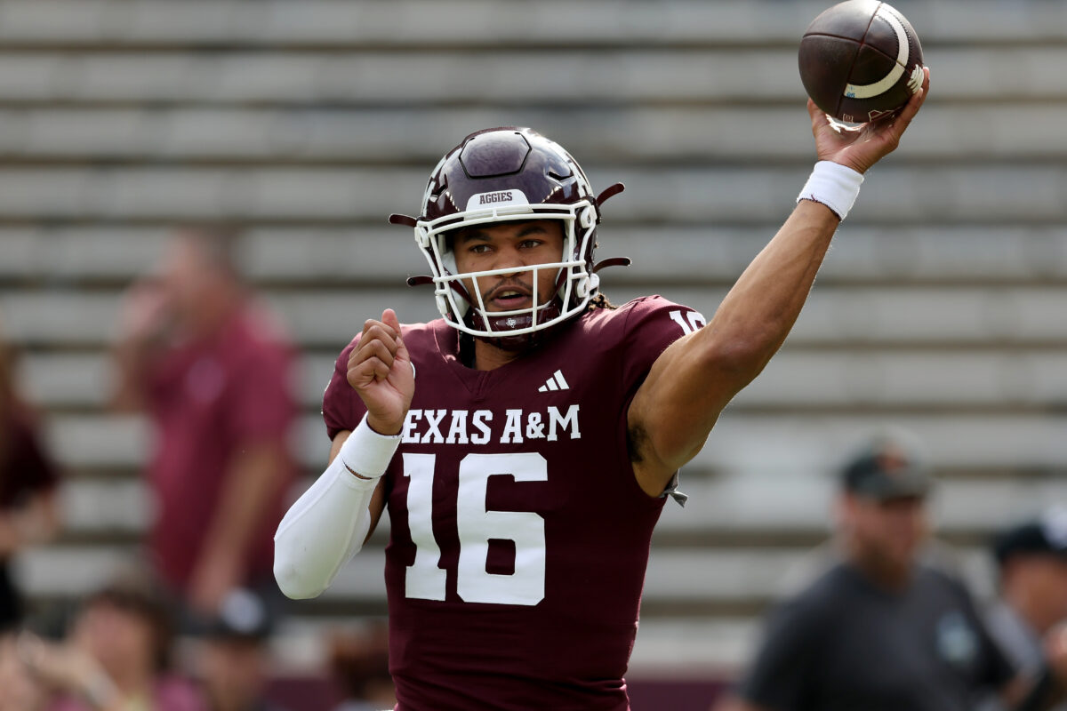 Texas A&M leads Abilene Christian 17-7 at halftime after a lackluster start