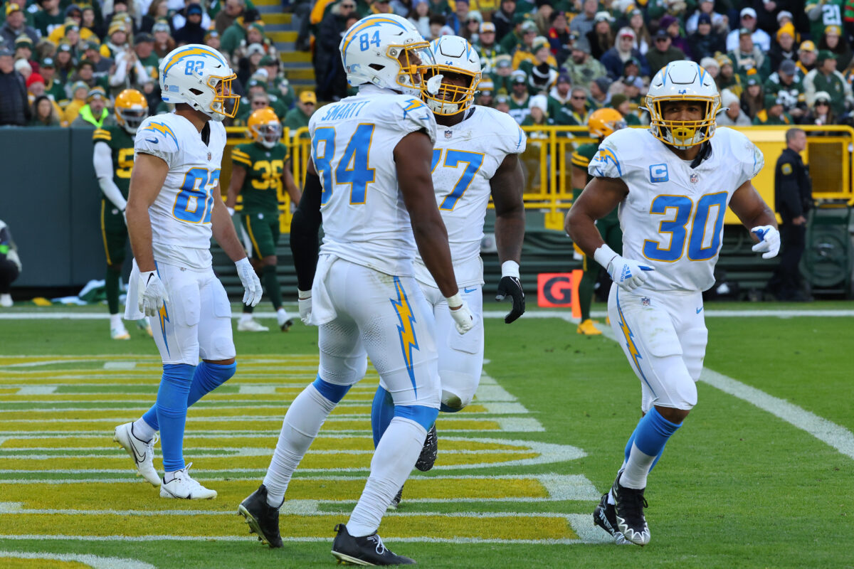 Highlight: Chargers TE Stone Smartt gets first career touchdown vs. Packers