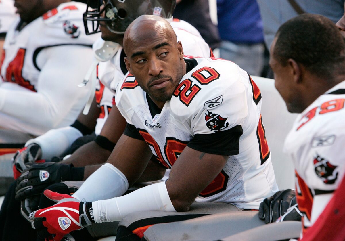 Former Bucs CB Ronde Barber criticizes Tampa Bay secondary