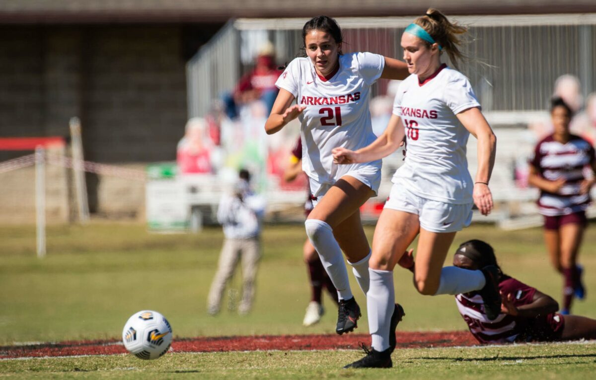 No. 10 Hogs suffer agonizing 1-0 loss in SEC Tournament final