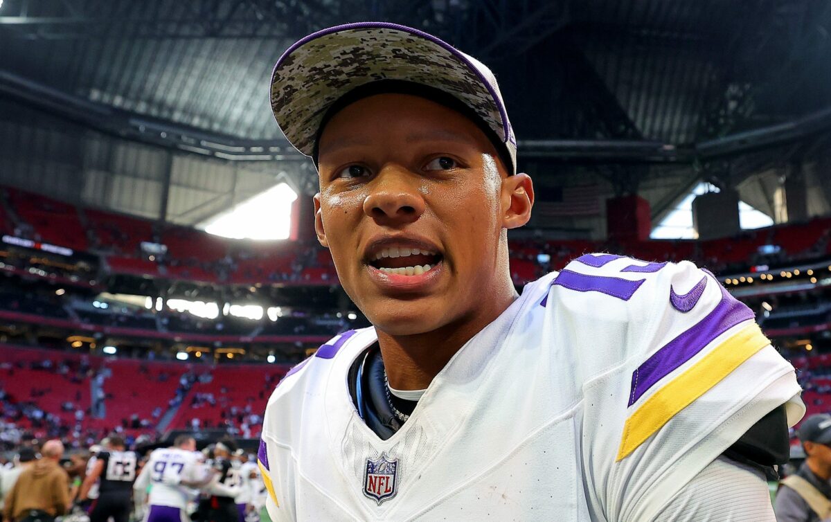 Josh Dobbs jokingly introduced himself to Vikings fans after his first win with the team
